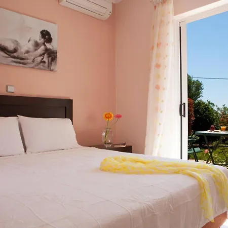 Charming In Lefkada With Private Pool Villa *