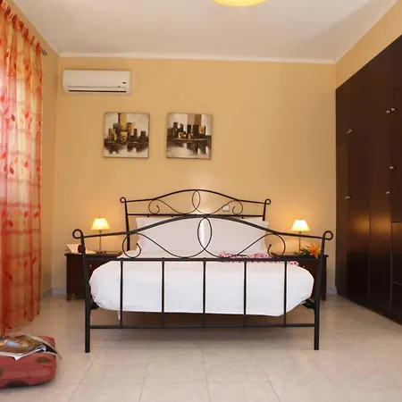 Charming In Lefkada With Private Pool Villa